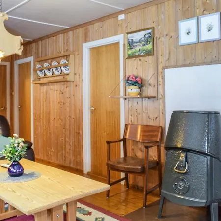 Holiday home Fjellbu Vraliosen